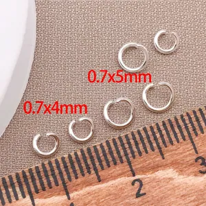 Anellini aperti argentati 0.7x4mm e 0.7x5mm componenti per gioielli fai da te accessori artigianali.