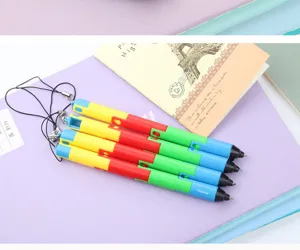 Faltbare bunte Kugelschreiber im Set, süße kreative Schüler Schreibwaren Detail Ansicht.