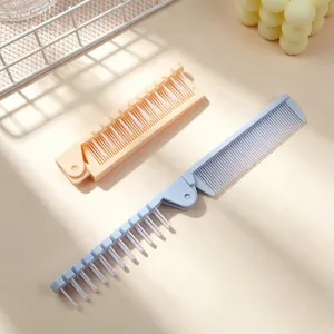 Peigne pliant portable pour coiffure quotidienne, design double face, compact et pratique en voyage.