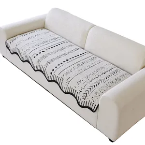 Noorse Stijl Haken Garen Hoge Dichtheid Jacquard Bankkussen Mat Gestrept Geometrisch Beschermhoes Antislip Decoratieve Meubelbeschermer