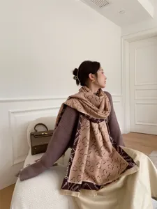 Stilvoller Kaschmir-Gefühl Winterschal mit elegantem Bärenmuster, warmer und weicher Damenschal.