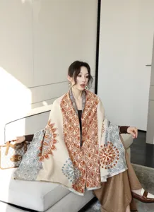 2024 new print fashion scarf autumn winter cashmere feel travel leisure warm shawl detail