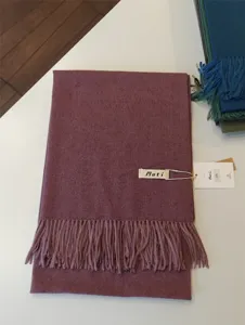 Gemütlicher einfarbiger Kunst-Kaschmir-Schal mit Fransen für warme Wintertage und stilvollen Look.