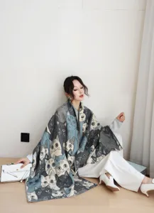 Detailed view of the stylish cat print autumn winter warm casual shawl scarf for women.