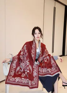 Sciarpa spessa autunno inverno donna scialle stampato paisley elegante e versatile moda