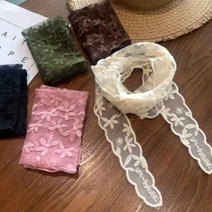 Damen Spitzen Blumen Dreieckstuch Ausgehöhlt Kopftuch Vintage Einfarbig Haar Bandana Mode Kopfbedeckung Damen Schal