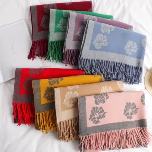Thickened core-spun yarn floral winter scarf warm fashion shawl for women detail view