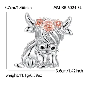 Highland cow brooch detail showing dimensions 3.7x3.6cm and weight 11.1g metal pin accessory.