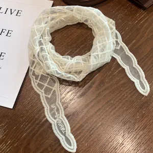 Elegant white lace mesh scarf for women, lightweight short floral jacquard neck ribbon summer shawl.