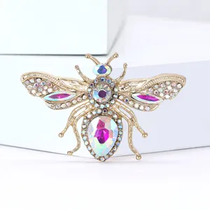 Crystal rhinestone bee brooch alloy insect suit pin fashion jewelry accessory detail view.