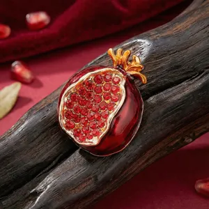 Broche de granada de diamantes de imitación rojos esmaltados, exquisito corsé para chaqueta.