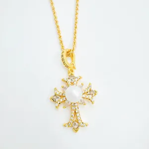 Vergoldete Kreuz-Halskette mit Perle und Zirkonia, französischer Retro-Damenanhänger Schmuck.
