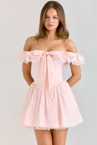Robe courte rose style français épaules dénudées nœud dentelle élégante tenue fête