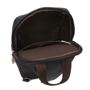 Einfarbiger, wasserabweisender Umhängebucksack für Herren, lässige Freizeisetasche.