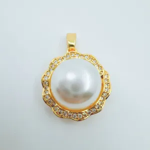 Koreanischer Stil Mikropave Zirkon Spitze Blume Anhänger Rohling für Perlen Schmuck.