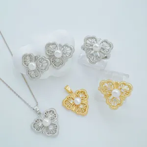 Französisches Retro Perlen Blumen Schmuck Set Halskette Ohrringe Ring elegante Vintage Stile