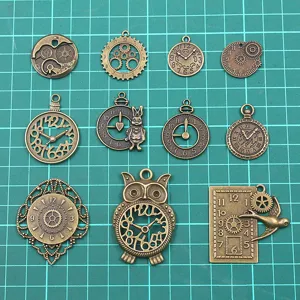 Antikbronze Legierung Zahnrad Uhr Anhänger DIY Retro Steampunk Schmuck Zubehör Bastelei