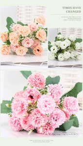 Detailaufnahme von künstlichen Seidenblumen, lebendige Farben, ideal für die schöne Heimdekoration.