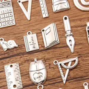 Breloques en métal argenté papeterie école accessoires fabrication bijoux pendentif livre règle