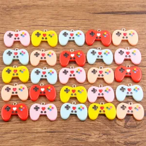 Ciondoli gamepad in resina colorata per creazione di gioielli fai da te collana braccialetto.