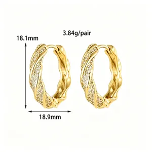 14K vergulde micro-geplaveide zirkonia gedraaide creolen oorbellen, elegante sieraden.