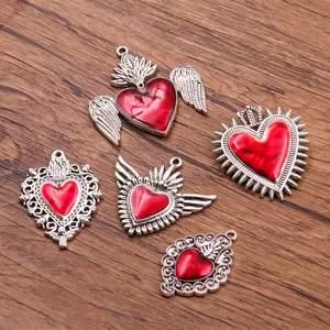 Pendentifs en alliage cœur rouge gothique vintage pour fabrication de bijoux DIY.