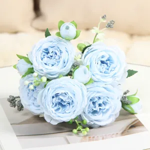 Bouquet di fiori artificiali peonia rosa azzurro chiaro decorazione tavola matrimonio