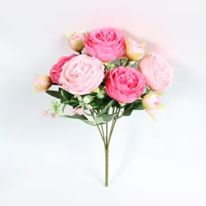 Bouquet di rose artificiali per la decorazione di casa e matrimonio, fiori finti rosa.