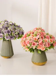 Mazzo di fiori artificiali decorazione casa finta peonia in vaso ceramica dettaglio