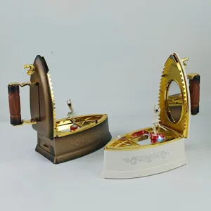 Boîte à Musique à Bijoux en Forme de Fer Rétro Ornement Décoratif Créatif Fille Dansante Tournante Boîte à Musique à Ressort Mécanique Cadeau