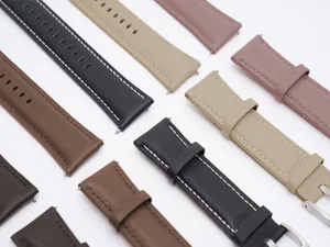 Bracelet de montre en cuir véritable de rechange compatible avec divers modèles de montres connectées.