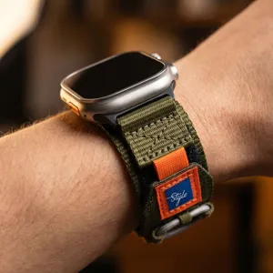 Bracelet boucle alpine en nylon compatible with Apple Watch Ultra, vert militaire.