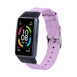 Bracelet de rechange en toile pour traqueur d'activité, élégant et très confortable.