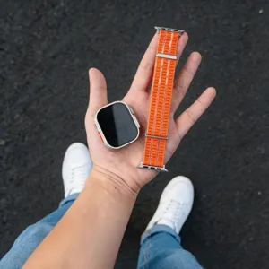 Bracelet de rechange en nylon tissé pour Apple Watch Ultra 10 11, orange respirant.