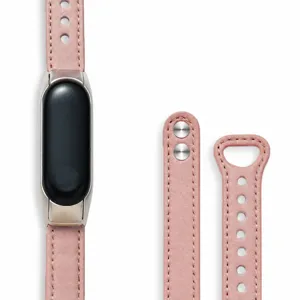 Cinturino di ricambio in pelle sottile rosa con doppia borchia in metallo per tracker.