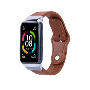 Cinturino di ricambio in vera pelle con connettore metallico per Huawei Band 6 smart.