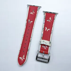 Bracelet de montre en cuir rouge compatible avec Apple Watch, motif papillon floral élégant.