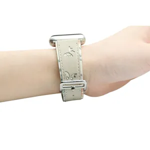 Bracelet en cuir pour Apple Watch avec découpes de papillon, bracelet de rechange élégant.