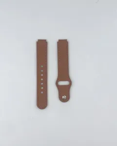 Correa de repuesto para reloj inteligente de cuero genuino marrón, detalle.