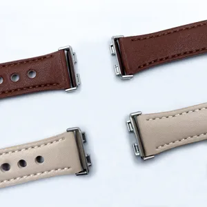 Vue détaillée du connecteur en métal du bracelet de montre pour bandes connectées.