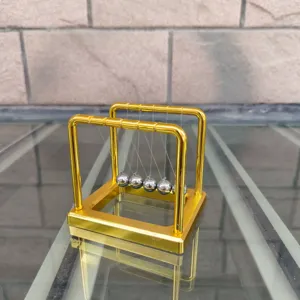 Gold metal Newton's cradle balance balls desk toy physics science pendulum ornament