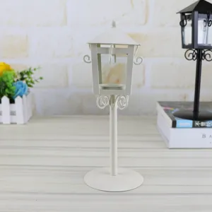 Portacandela lampione ferro bianco stile rustico europeo decorazione per casa vintage.