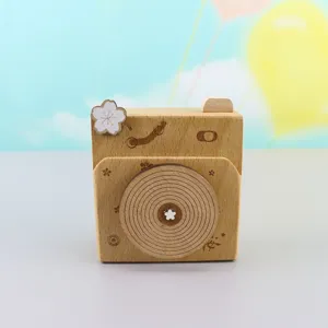 Houten camera vormige muziekdoos creatieve beukenhouten handwerk ornament bureau decor.