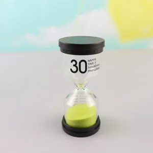 30 Minuten Glas Sanduhr mit gruenem Sand schwarzer Kappe dekorativer Tisch Timer.