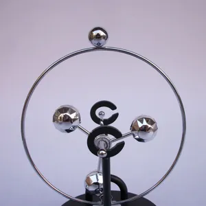 Kinetisches Perpetuum Mobile Schreibtisch-Spielzeug, kreative magnetische Himmels-Schaukel.