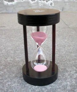 Runde hölzerne 15 Minuten Sanduhr Tisch Deko, kreatives und lustiges Accessoire für Büro.