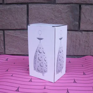 Retro hollow star moon iron candle holder packaging box, vintage desktop decorative ornament.