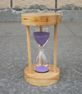 Hölzerne Sanduhr 15 Minuten lila Sand Tischdekoration kreatives Ornament Geschenk