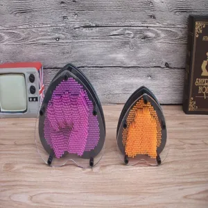 Herzförmiges 3D Pin Art Spielzeug Klon Handform Büro Dekoration kreative Kunststoff Nadel Skulptur.
