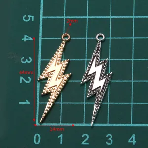 Colgante de rayo de aleación de zinc con abalorio DIY para pulsera y joyería 14x44mm